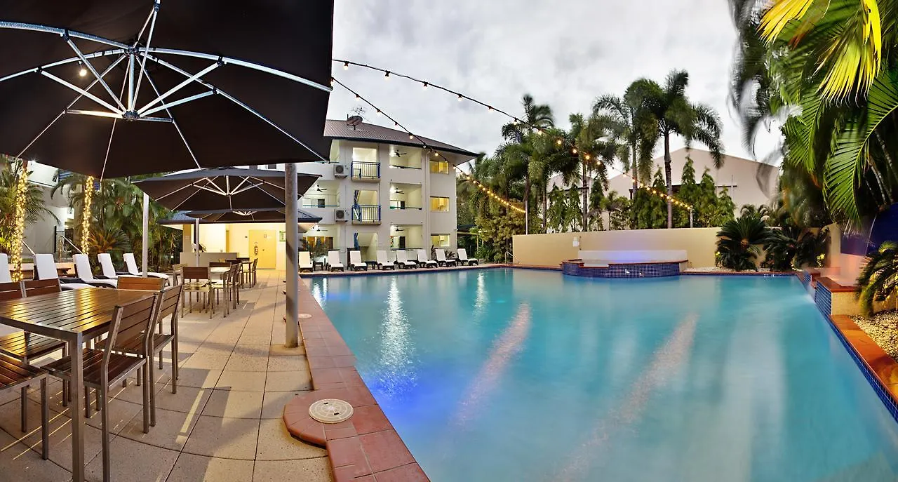 Resort Central Plaza Port Douglas